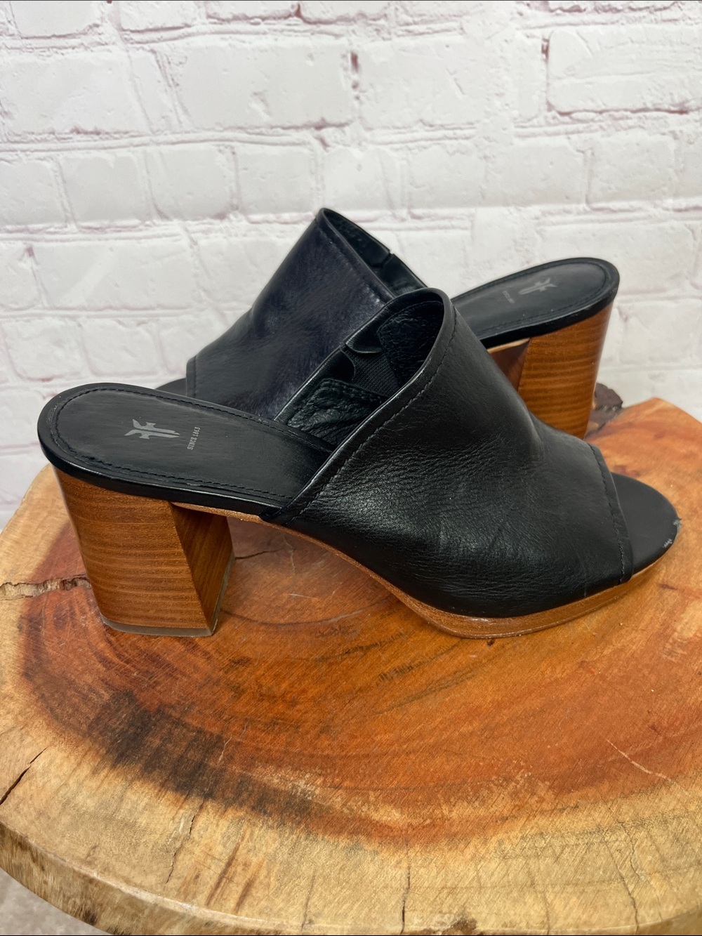 Frye Blake Mule Heeled Sandal in Black Size 7.5